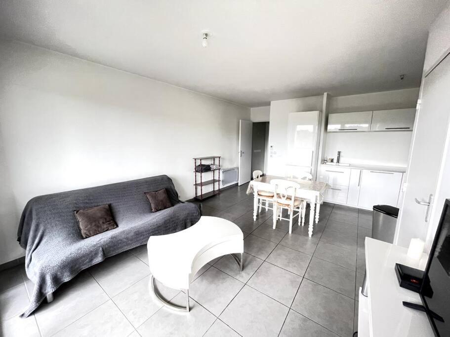 Spacieux T2 + Parking A 5 Min D'Aix Daire Aix-en-Provence Dış mekan fotoğraf